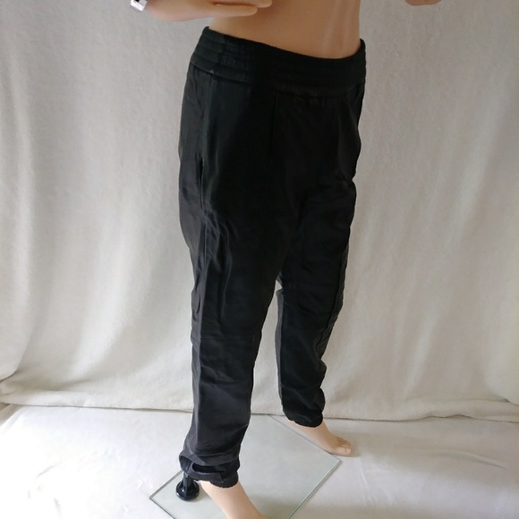 SALE! JOSEPH Sz M Sexy Black Leather Joggers Pants - Picture 5 of 8